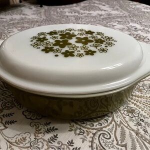 Pyrex Green Floral Casserole Dish with Lid